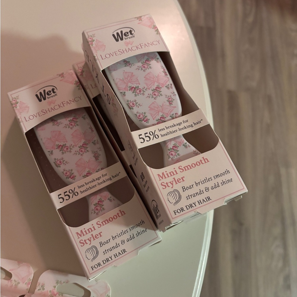 Wet Brush Mini Smooth Styler x LoveShackFancy